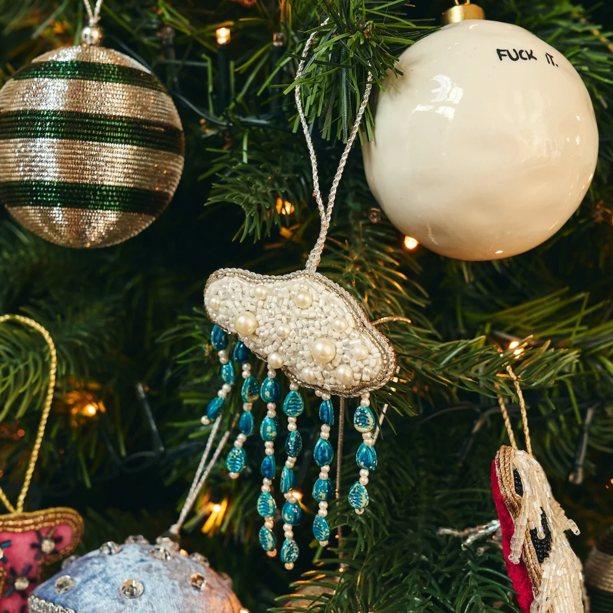 Beaded Pearly Weather Ornament Christbaumschmuck