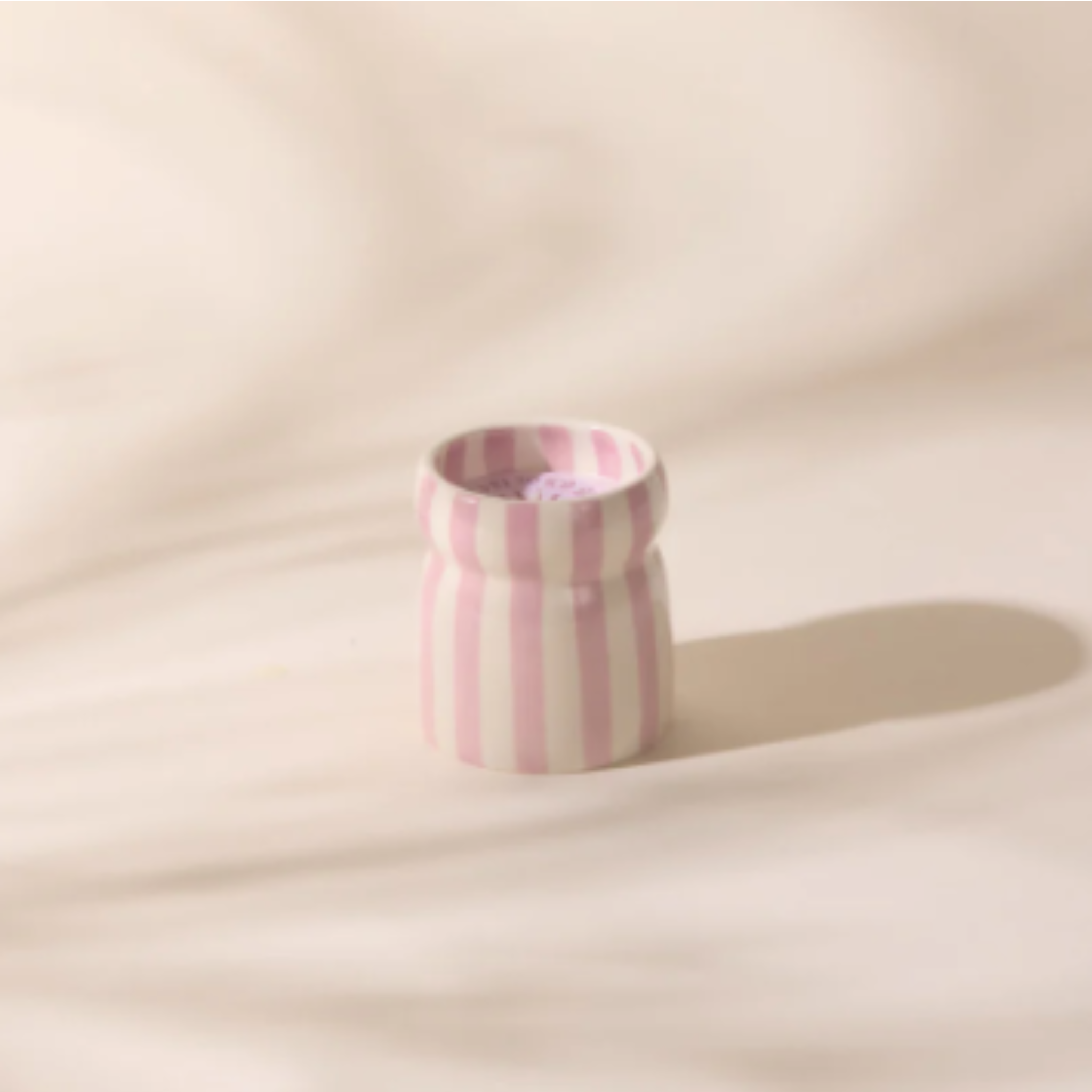 Cabana Keramik Kerze Lavendel gestreift 184g