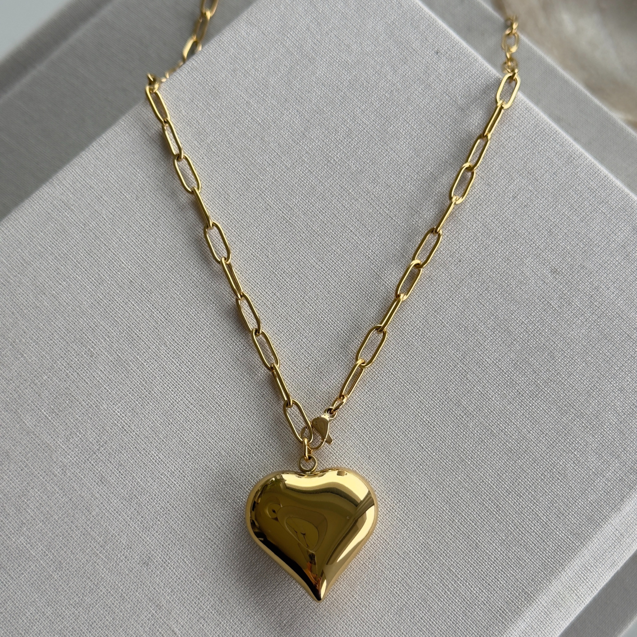 Beat Necklace