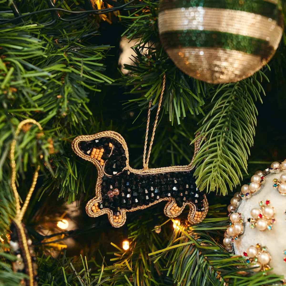 Beaded Dachshund Black Ornament Christbaumschmuck