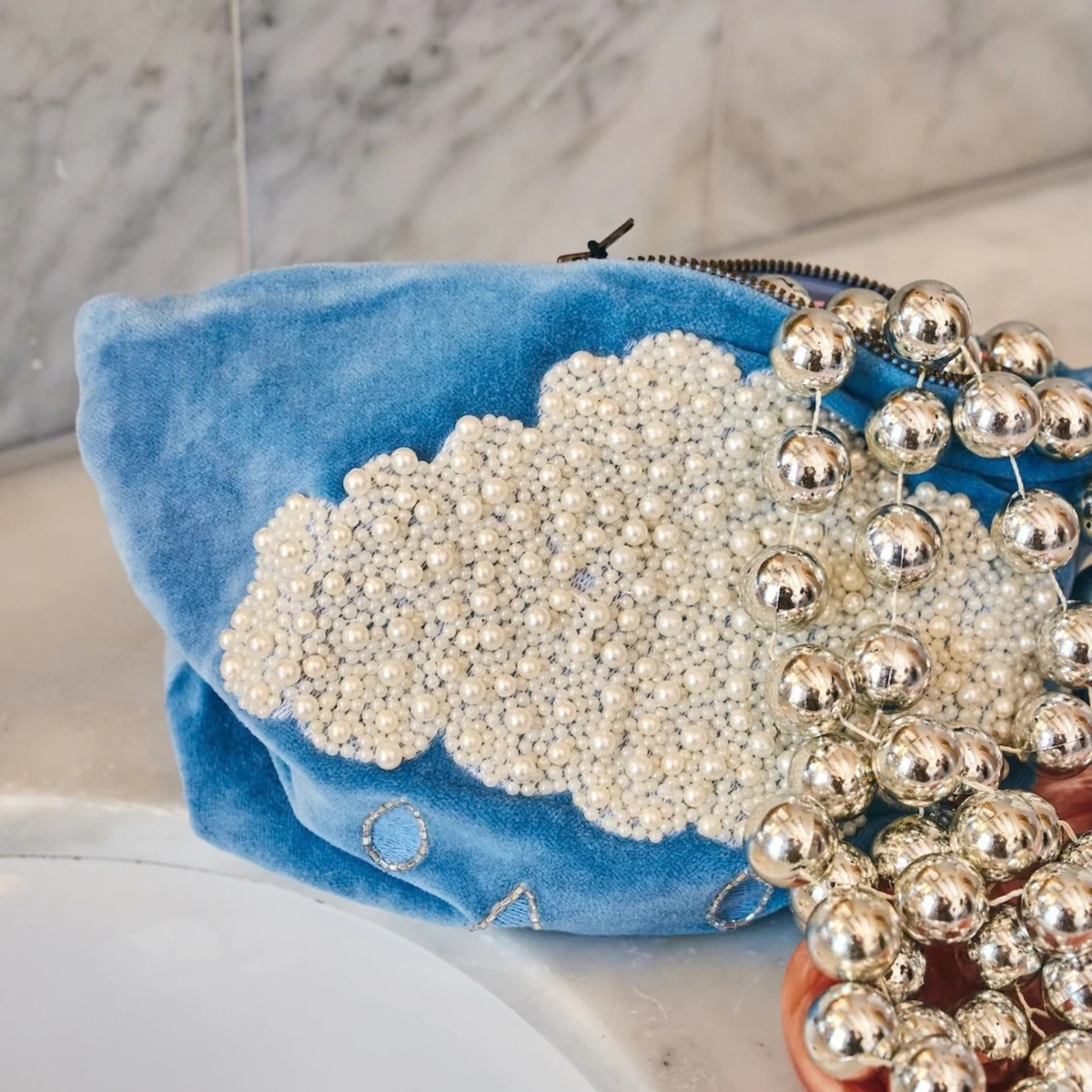 Kosmetiktasche Perlen-Regenwolke