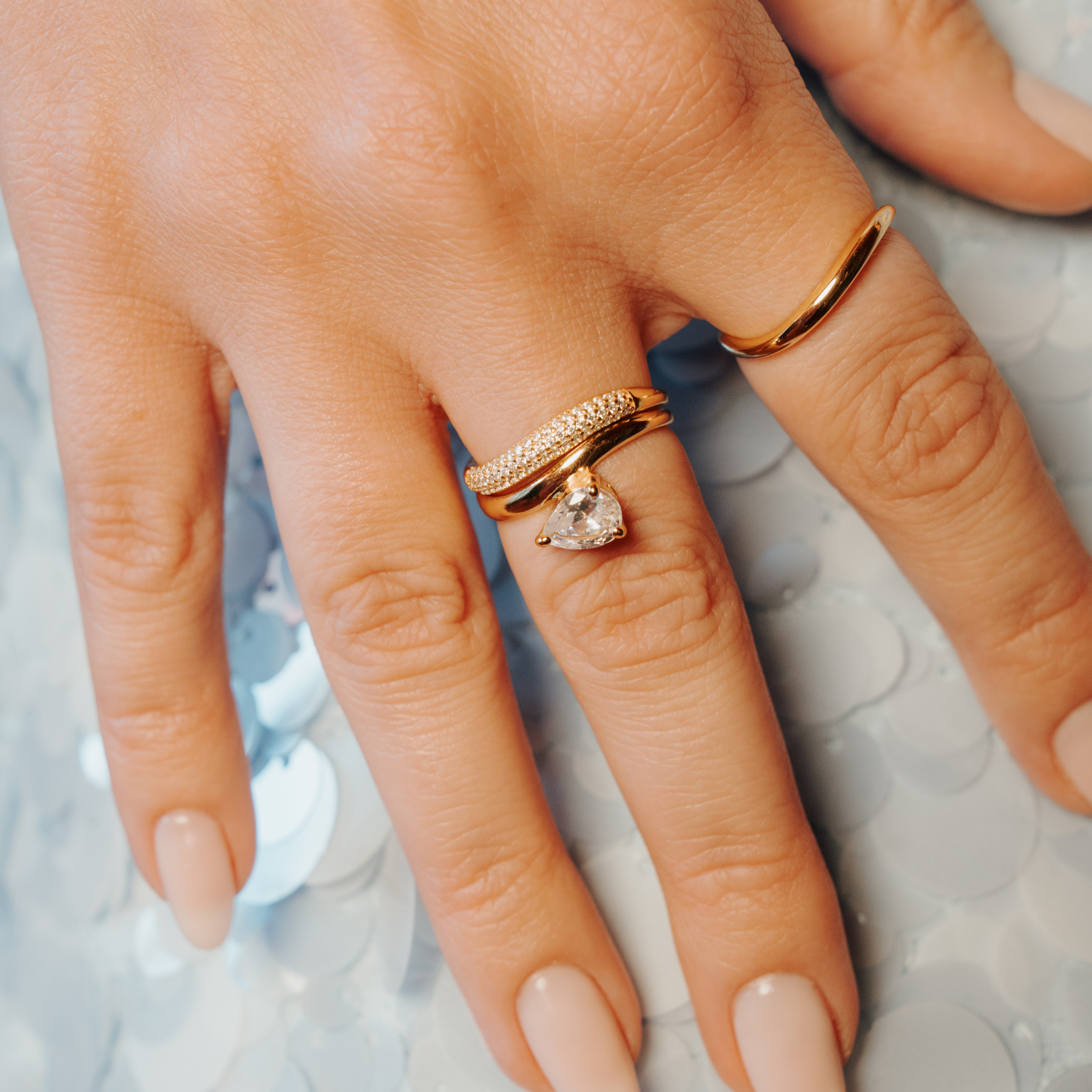Soleil Wave Plain Ring