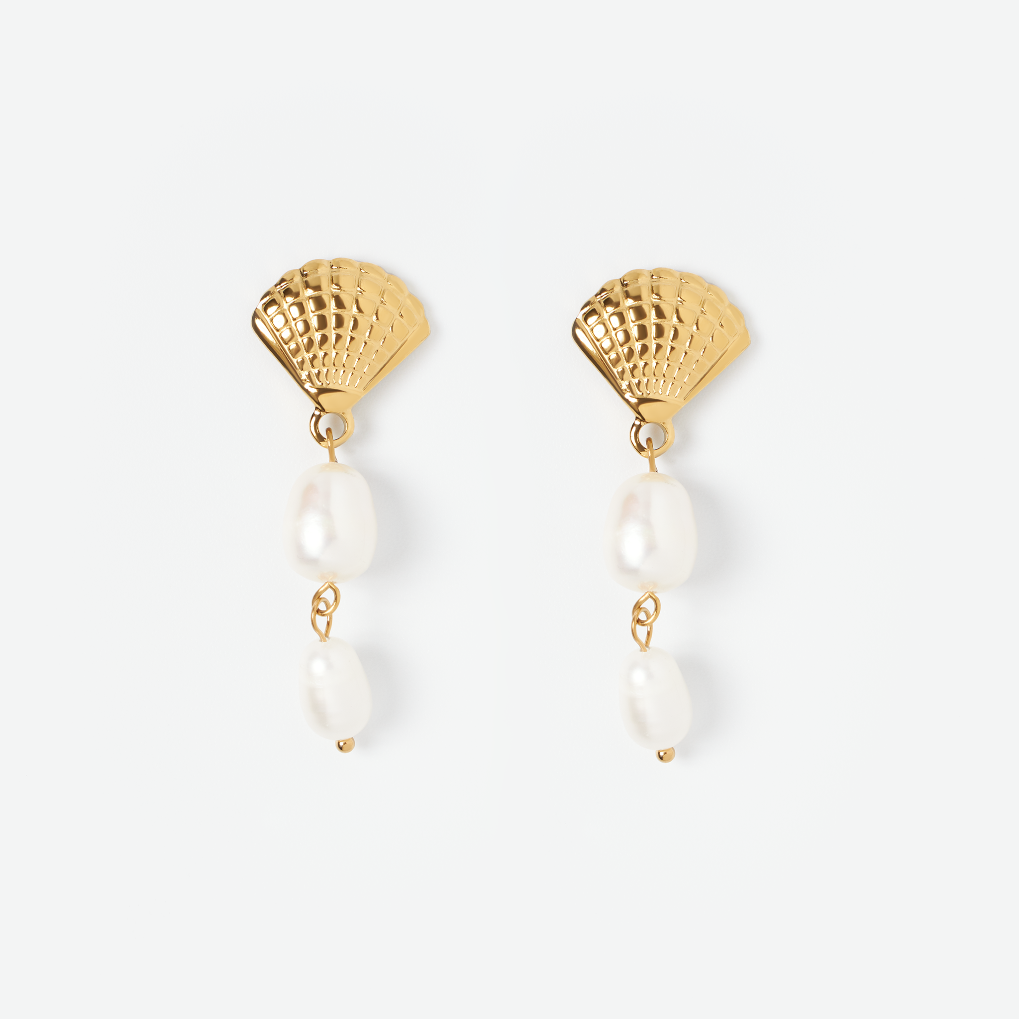 Pearl Earstud