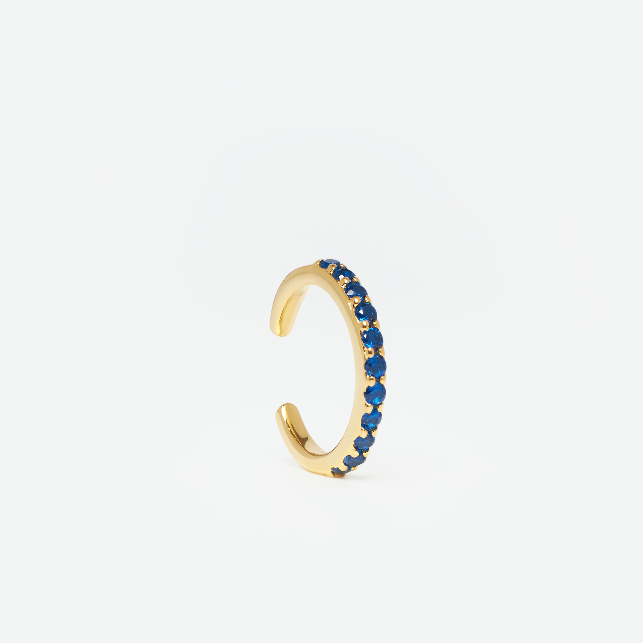 Saphire Earcuff